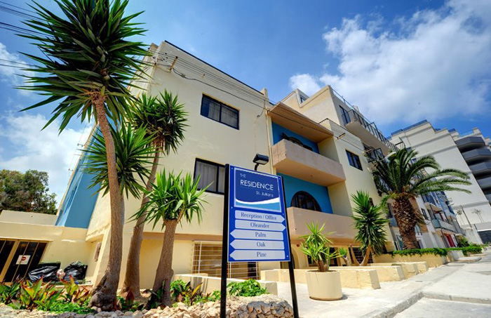 facade.jpg
